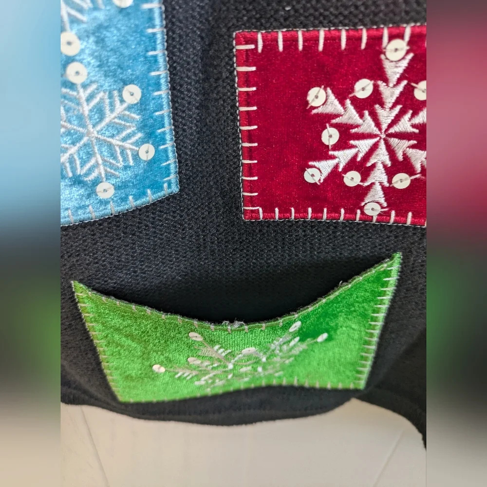 Westbound Patchwork Holiday Sweater Vest Size Pet… - image 4